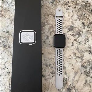Apple Watch Nike series 4